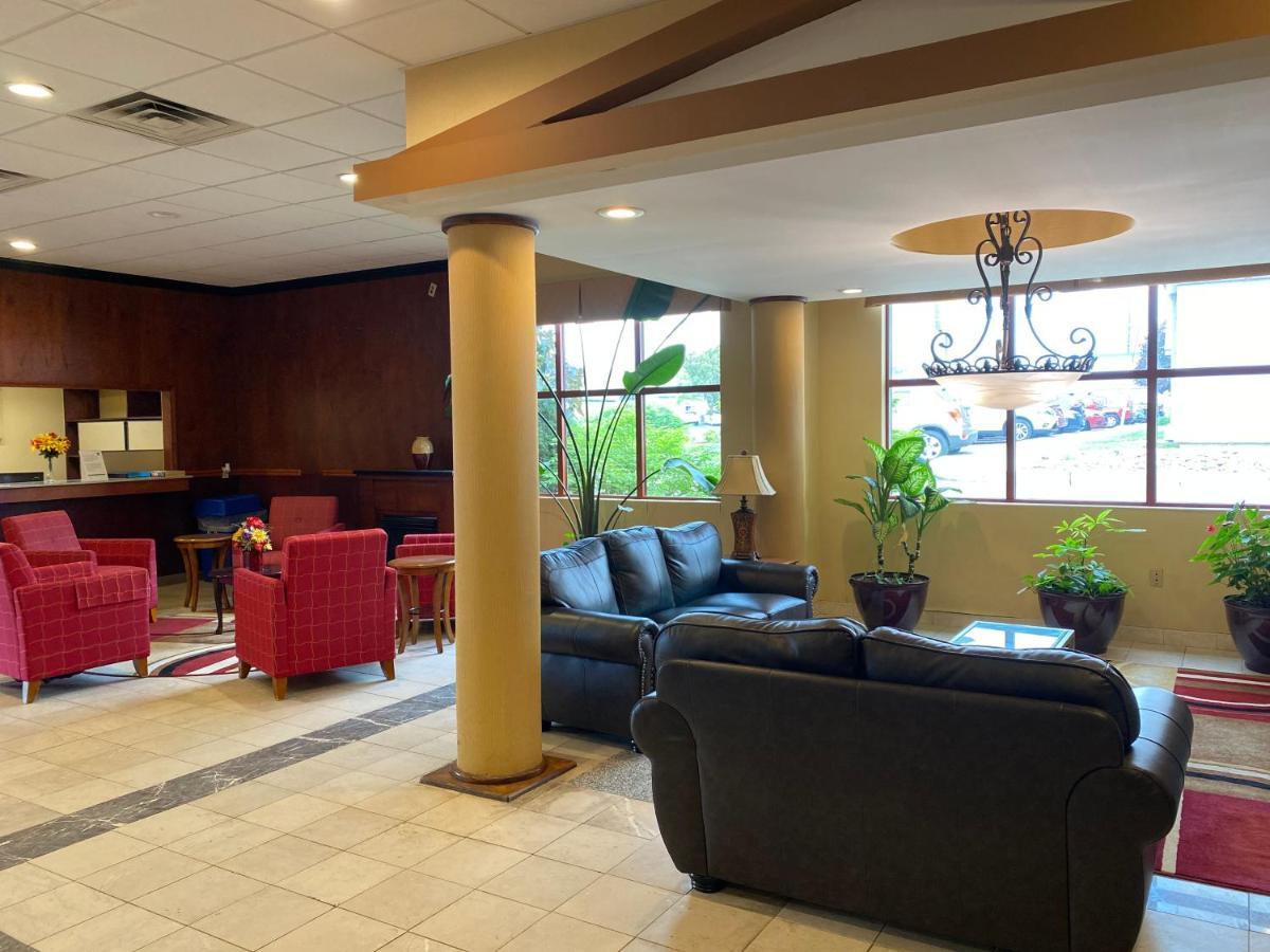Quality Inn Airport Cheektowaga Exterior foto