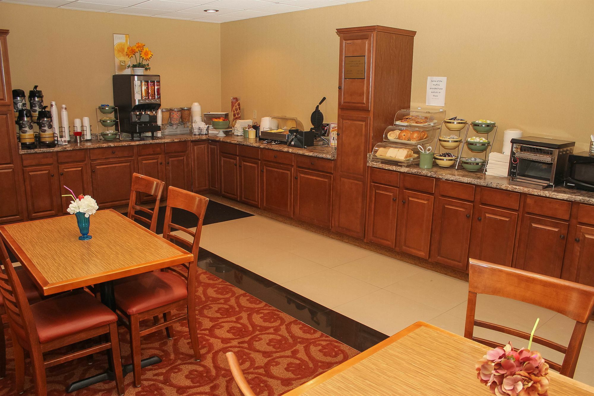 Quality Inn Airport Cheektowaga Exterior foto